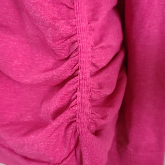 Athleta Fastest Track Ruched Sides Long Sleeve Shirt - Picture 4 of 7